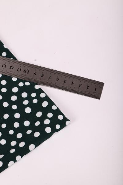 Индо принт "Рассыпной горох" (БЕЛЫЙ ГОРОХ НА ТЕМНО-ЗЕЛЕНОМ - ОТ 0,5 ДО 0,7 СМ  - 30)